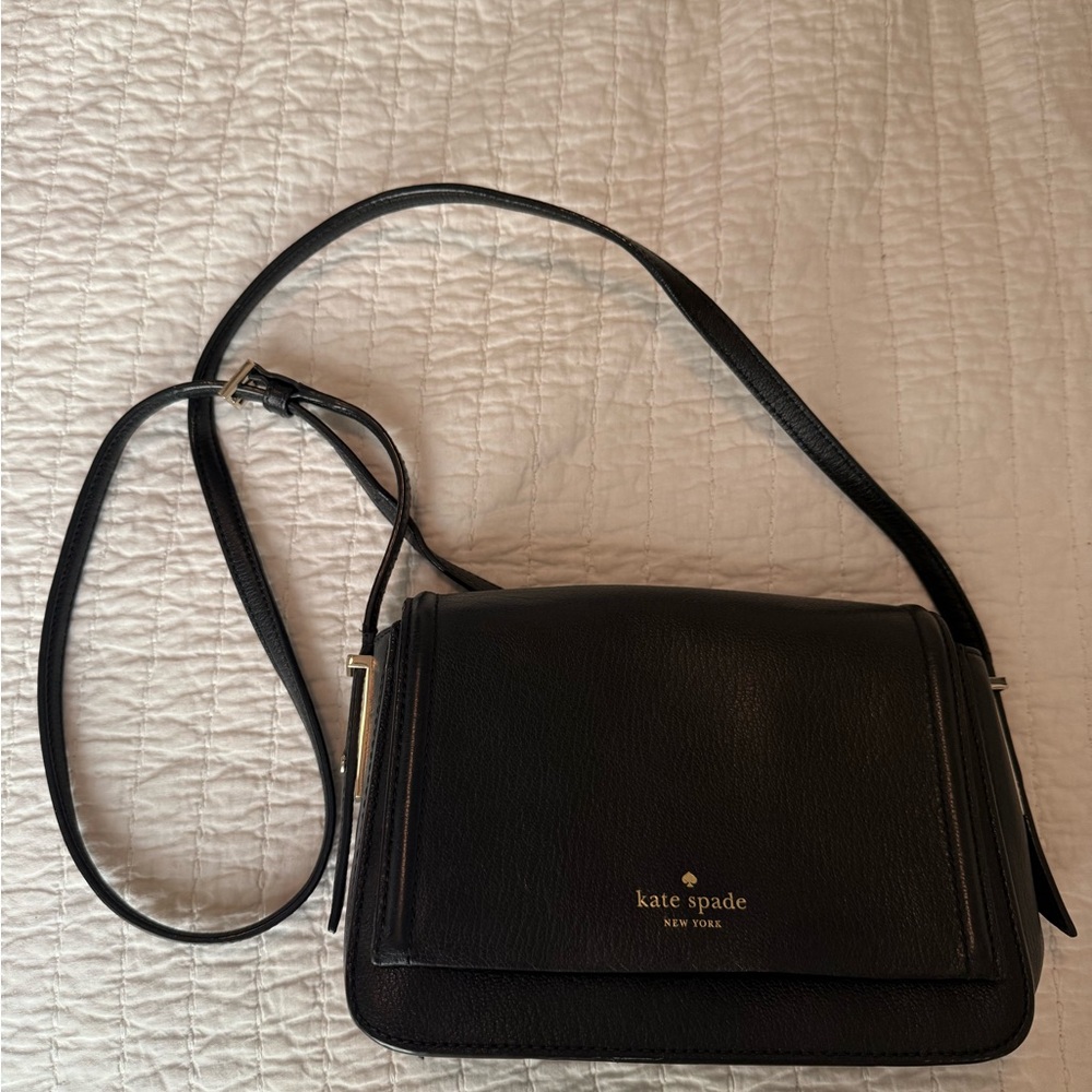 Kate Spade Elegant Black Crossbody Bag